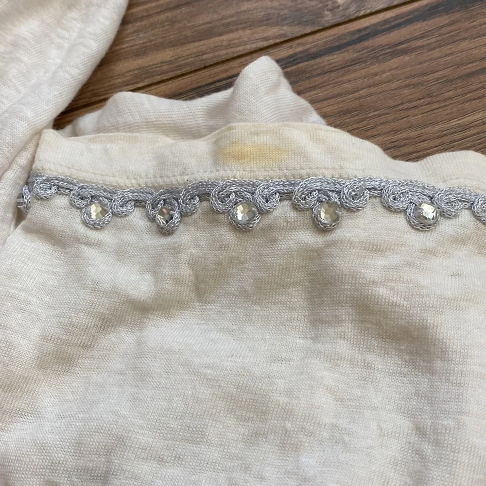 Embellished top - Picture 10 of 10